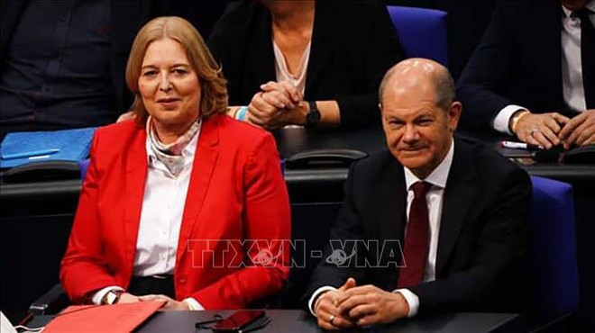 越南国会主席王廷惠向德国联邦议院新任议长贝尔贝尔·巴斯致贺信 ảnh 1 越南国会主席王廷惠向德国联邦议院新任议长贝尔贝尔·巴斯致贺信 ảnh 1