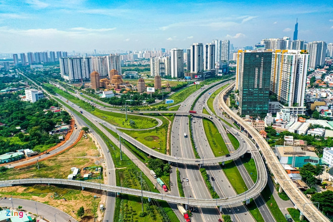 阮富仲总书记之文章是社会主义和越南走向社会主义道路的具有时代性的战略方向 ảnh 3