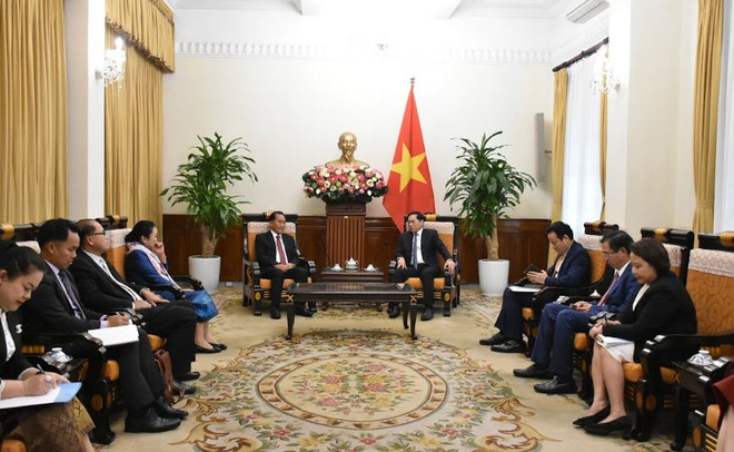 加强越南和老挝在侨民工作中的合作 ảnh 1 加强越南和老挝在侨民工作中的合作 ảnh 1