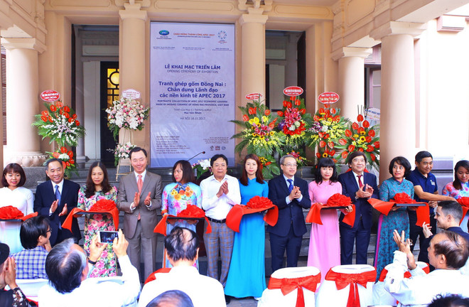 “2017年APEC各经济体领导人肖像”陶瓷拼贴画展正式开展 ảnh 1 “2017年APEC各经济体领导人肖像”陶瓷拼贴画展正式开展 ảnh 1