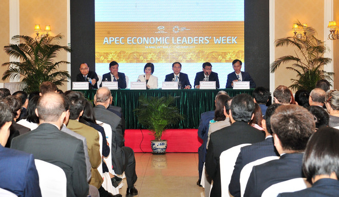 越南向外国驻河内代表处和国际组织通报APEC领导人会议周的结果 ảnh 1 越南向外国驻河内代表处和国际组织通报APEC领导人会议周的结果 ảnh 1