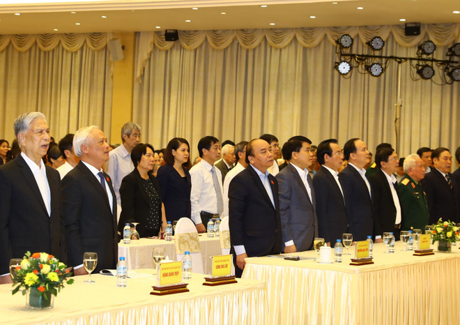 阮春福总理出席河内市巴亭郡奠边坊全民大团结日庆祝活动 ảnh 2 阮春福总理出席河内市巴亭郡奠边坊全民大团结日庆祝活动 ảnh 2