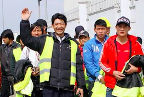 中国建设公司承诺为在阿尔及利亚越南劳工创造最好的条件 ảnh 1 中国建设公司承诺为在阿尔及利亚越南劳工创造最好的条件 ảnh 1