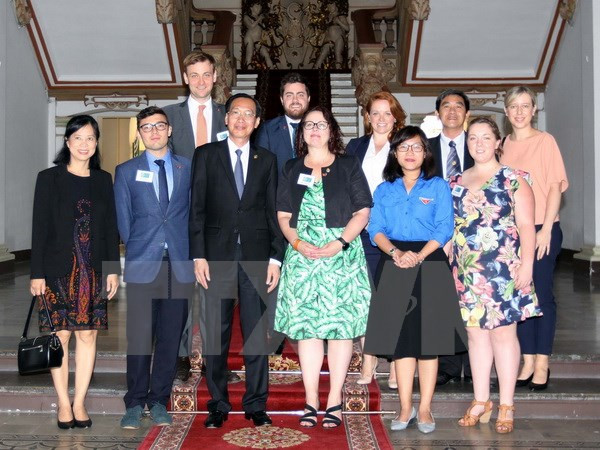 胡志明市领导会见澳大利亚政治交流理事会代表团 ảnh 2 胡志明市领导会见澳大利亚政治交流理事会代表团 ảnh 2