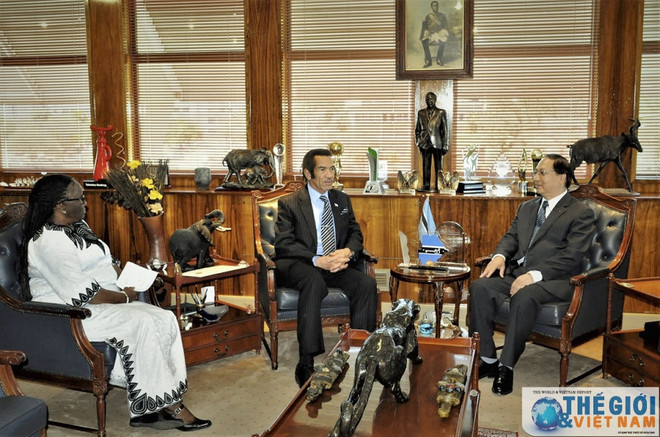 博兹瓦纳高度评价越南经济发展成就 ảnh 1