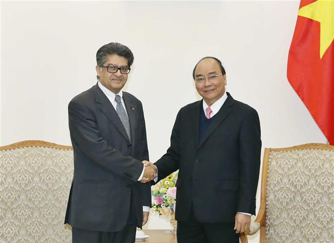 越南政府总理阮春福会见马来西亚和亚美利亚驻越大使 ảnh 2