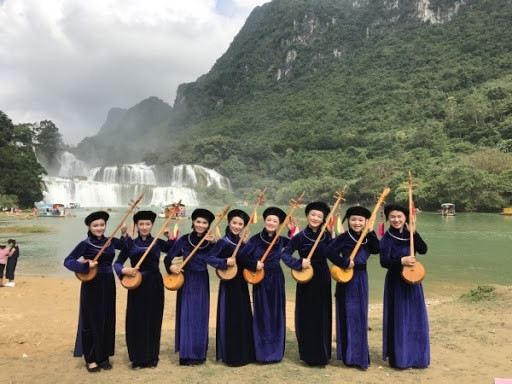 天曲走向世界 ảnh 1 天曲走向世界 ảnh 1