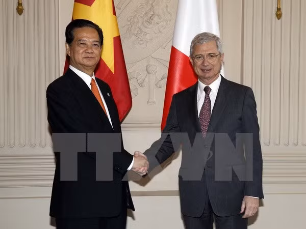 法国国民议会议长克洛德·巴尔托洛内即将访问越南 ảnh 1