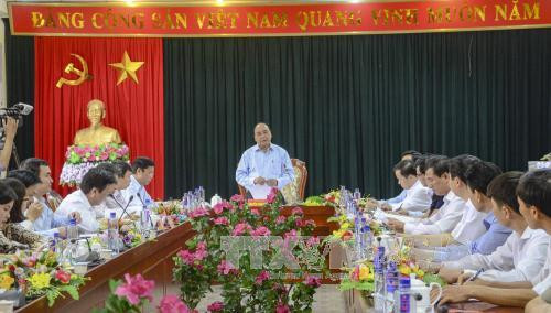 阮春福副总理视察奠边省国会和各级人民议会代表选举准备工作 ảnh 1 阮春福副总理视察奠边省国会和各级人民议会代表选举准备工作 ảnh 1