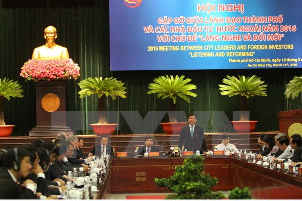 越南胡志明市领导人与外国投资商举行见面会 ảnh 1 越南胡志明市领导人与外国投资商举行见面会 ảnh 1