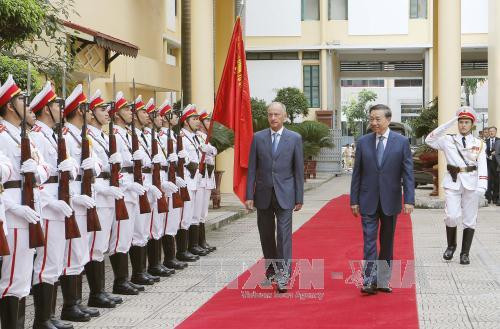 越南公安部与俄罗斯联邦国家安全委员会加强合作 ảnh 1 越南公安部与俄罗斯联邦国家安全委员会加强合作 ảnh 1