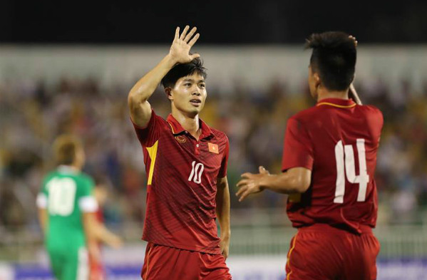 2018年U23亚锦赛预选赛:越南U22队8比1大胜中国澳门U22队 ảnh 1 2018年U23亚锦赛预选赛:越南U22队8比1大胜中国澳门U22队 ảnh 1