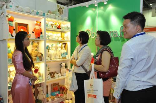 越南首次参加新加坡国际礼品展 ảnh 1 越南首次参加新加坡国际礼品展 ảnh 1