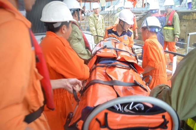 越南成功救助海上突然得脑中风的一名中国籍船员 ảnh 1 越南成功救助海上突然得脑中风的一名中国籍船员 ảnh 1