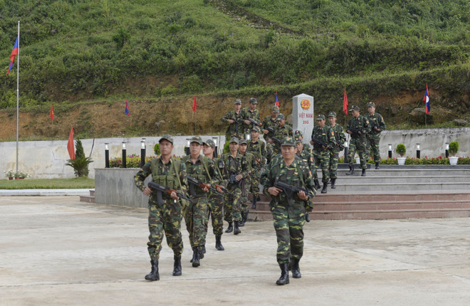 第一届越老边境友谊交流活动:两国举行诸多富有意义的活动 ảnh 1 第一届越老边境友谊交流活动:两国举行诸多富有意义的活动 ảnh 1