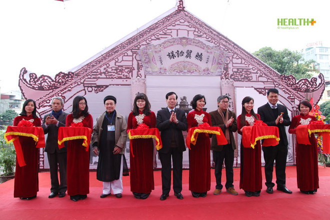 2016丙申春节书法展在河内拉开序幕 ảnh 1 2016丙申春节书法展在河内拉开序幕 ảnh 1