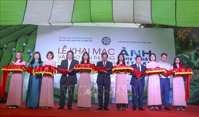 2020年越南艺术摄影大赛结果出炉 ảnh 1  2020年越南艺术摄影大赛结果出炉 ảnh 1