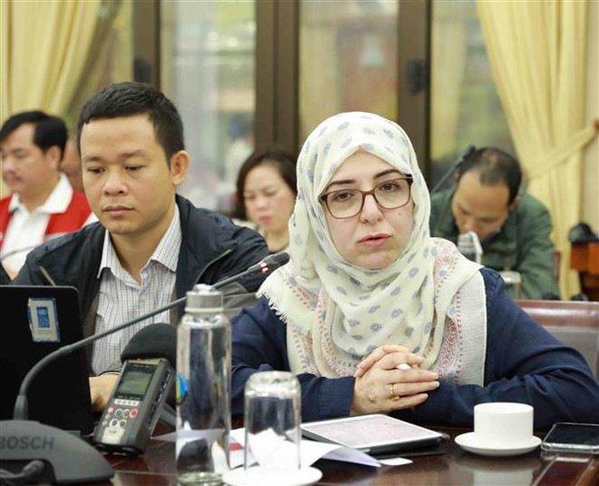 携手为中部地区灾民献上爱心 ảnh 1 携手为中部地区灾民献上爱心 ảnh 1