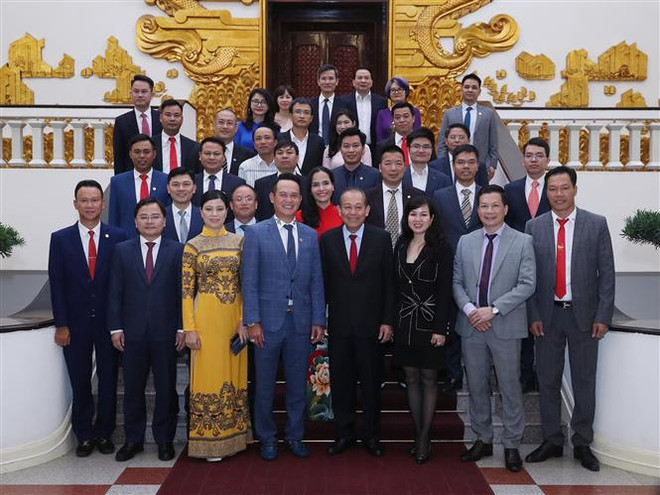 弘扬企业家的坚强不屈精神 ảnh 1 弘扬企业家的坚强不屈精神 ảnh 1