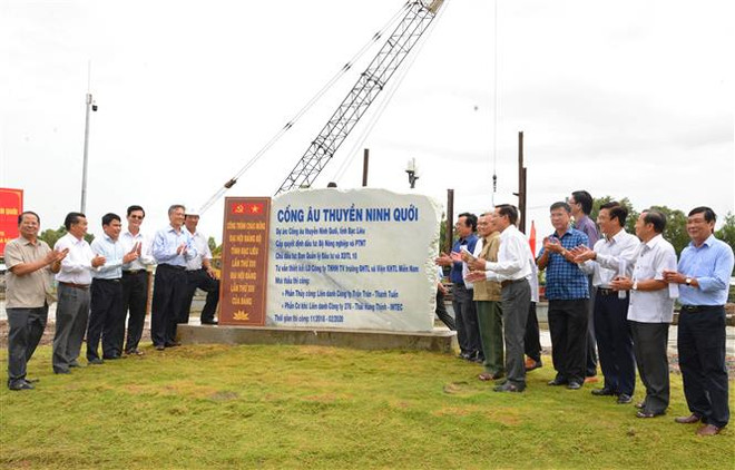 薄辽省宁贵船闸投入使用 ảnh 1