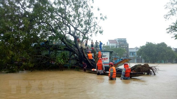 承天顺化省暴雨引发洪水致6人死亡、3人失踪 ảnh 1
