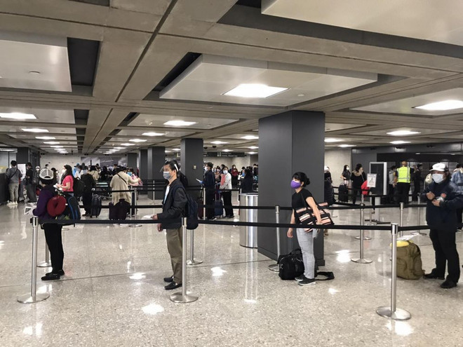 新冠肺炎疫情:将在挪威的340名越南公民接回国 ảnh 1 新冠肺炎疫情:将在挪威的340名越南公民接回国 ảnh 1