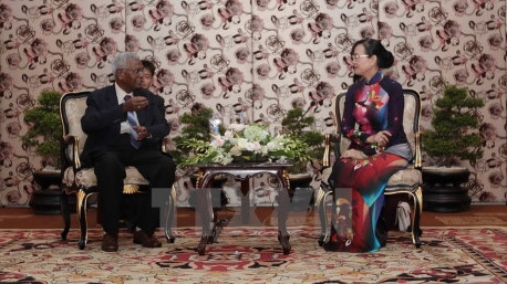 胡志明市领导人会见印度共产党代表团 ảnh 1 胡志明市领导人会见印度共产党代表团 ảnh 1