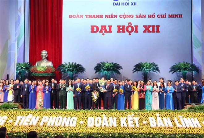 庆祝胡志明共青团第十二次全国代表大会成功召开的艺术交流活动在万象举行 ảnh 1 庆祝胡志明共青团第十二次全国代表大会成功召开的艺术交流活动在万象举行 ảnh 1