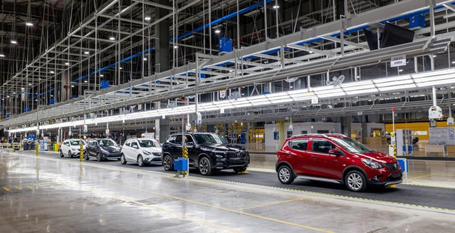 越南国家主席阮春福出席越南首家电动汽车电池厂动工仪式 ảnh 1 越南国家主席阮春福出席越南首家电动汽车电池厂动工仪式 ảnh 1