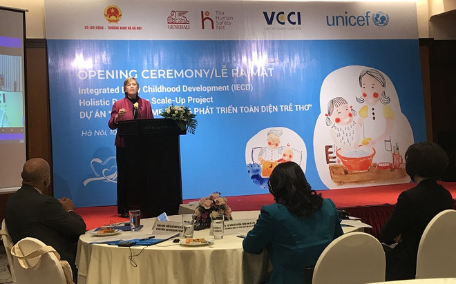 “整体养育”项目启动 ảnh 1