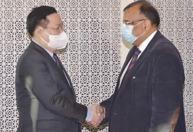 国会主席王廷惠会见印度石油天然气公司首席执行官古布塔 ảnh 1 国会主席王廷惠会见印度石油天然气公司首席执行官古布塔 ảnh 1