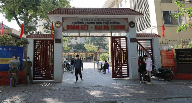 河内“橙色地区”初高中毕业班学生12月20日起在线上课 ảnh 1 河内“橙色地区”初高中毕业班学生12月20日起在线上课 ảnh 1