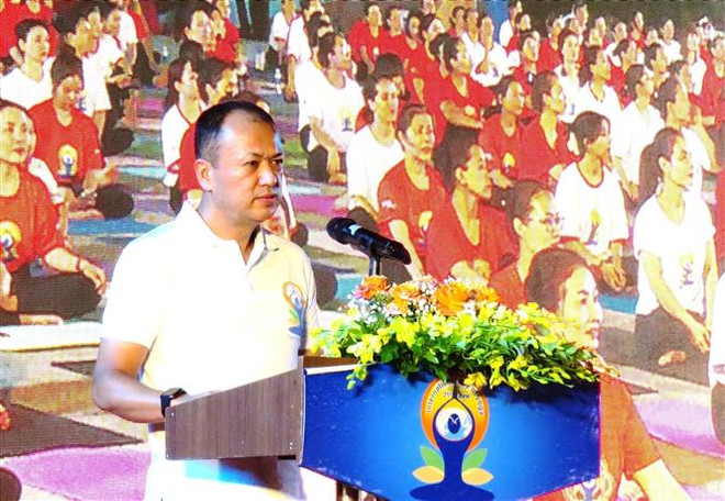 国际瑜伽日活动为加强越南与印度文化交流做出贡献 ảnh 2 国际瑜伽日活动为加强越南与印度文化交流做出贡献 ảnh 2