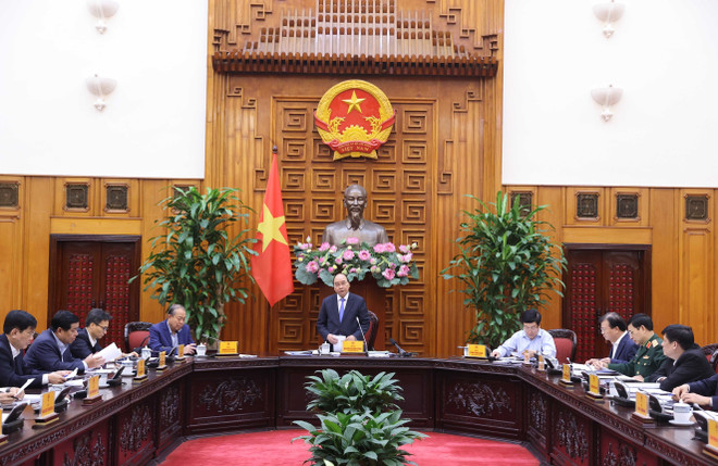 阮春福总理:国家财政预算内中期投资资金须集中投入重要基础设施建设 ảnh 1 阮春福总理:国家财政预算内中期投资资金须集中投入重要基础设施建设 ảnh 1