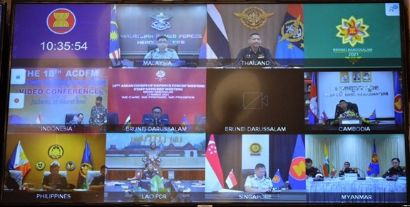 ACDFM-18: 柬埔寨强调加强区域合作应对各种危机的必要性 ảnh 1 ACDFM-18: 柬埔寨强调加强区域合作应对各种危机的必要性 ảnh 1