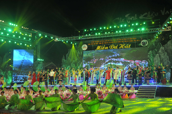 河江省2019年蔻瓦伊爱情集市正式开市 ảnh 1 河江省2019年蔻瓦伊爱情集市正式开市 ảnh 1