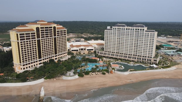 回顾2022年:巴地头顿省旅游业靠内部实力实现强劲复苏 ảnh 2 回顾2022年:巴地头顿省旅游业靠内部实力实现强劲复苏 ảnh 2