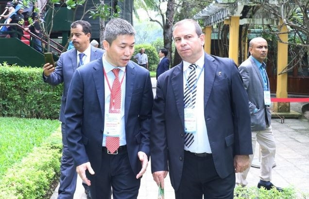 古巴与各国人民友好协会主席费尔南多•冈萨雷斯:胡志明主席——一个简朴而高尚的楷模 ảnh 1