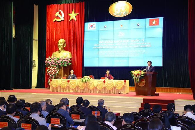 越韩关系:30年回顾与新形势下的发展方向 ảnh 1 越韩关系:30年回顾与新形势下的发展方向 ảnh 1