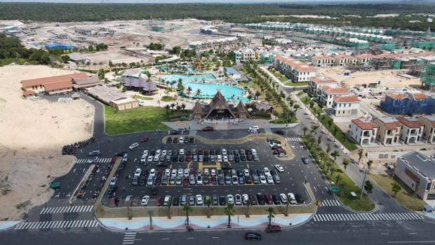 回顾2022年:巴地头顿省旅游业靠内部实力实现强劲复苏 ảnh 1 回顾2022年:巴地头顿省旅游业靠内部实力实现强劲复苏 ảnh 1