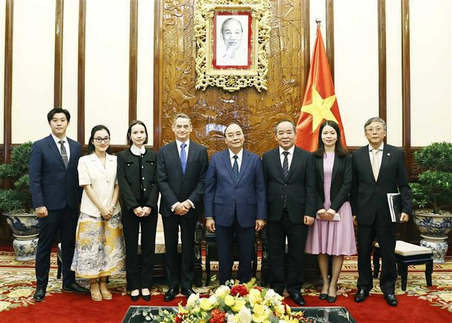 越南国家主席阮春福会见前来辞行拜会的智利驻越南大使 ảnh 1 越南国家主席阮春福会见前来辞行拜会的智利驻越南大使 ảnh 1