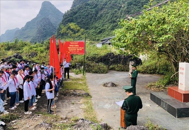 高平省大力开展越中陆地边界三个法律文件宣传活动 ảnh 1 高平省大力开展越中陆地边界三个法律文件宣传活动 ảnh 1