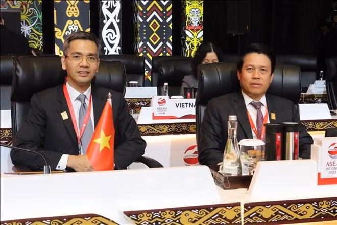越南出席2023年东盟财长和央行行长会议 ảnh 1 越南出席2023年东盟财长和央行行长会议 ảnh 1