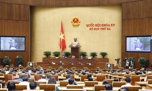 第十五届国会第三次会议:为油气领域投资者创造便利条件 ảnh 1 第十五届国会第三次会议:为油气领域投资者创造便利条件 ảnh 1