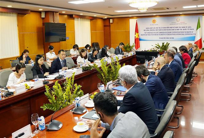 越南与意大利就多项贸易合作计划达成一致 ảnh 1