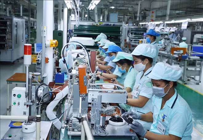 今年前5个月越南经济强劲复苏 复工复产全力推进令人鼓舞 ảnh 1