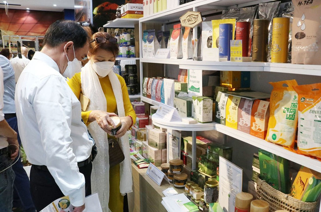 韩国在因大流行而中断的近三年后重启在越南的展览活动 ảnh 1 韩国在因大流行而中断的近三年后重启在越南的展览活动 ảnh 1