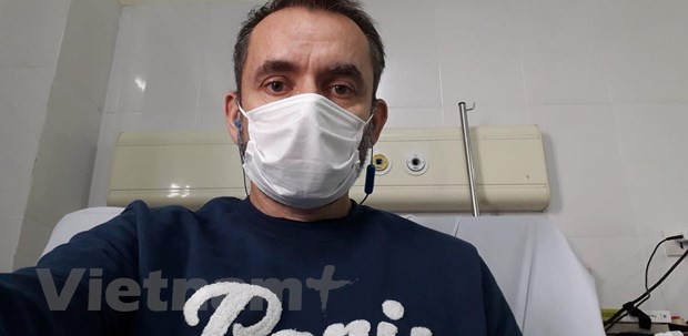 法国前驻越大使在越南体验新冠肺炎治疗过程 ảnh 2