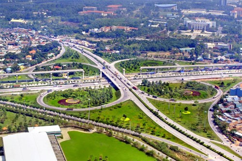 越南南方解放42周年:胡志明市的城市面貌焕然一新 ảnh 1 越南南方解放42周年:胡志明市的城市面貌焕然一新 ảnh 1