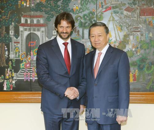 越南公安部与斯洛伐克内务部加强合作 ảnh 1